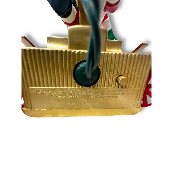 1994 Hallmark Keepsake Magic Ornament Santa’s Sing-Along Lights & Music - Picture 5 of 9
